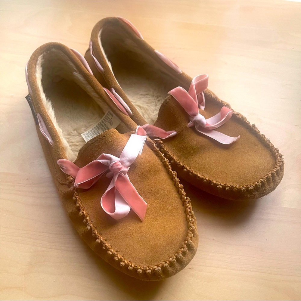 WOMEN'S MAGELLAN OUTDOOR LEATHER SLIPPERS SZ.9